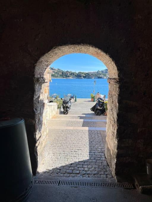 Appartement Loft - Centre Historique à Villefranche-sur-Mer Extérieur photo