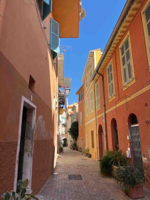 Appartement Loft - Centre Historique à Villefranche-sur-Mer Extérieur photo